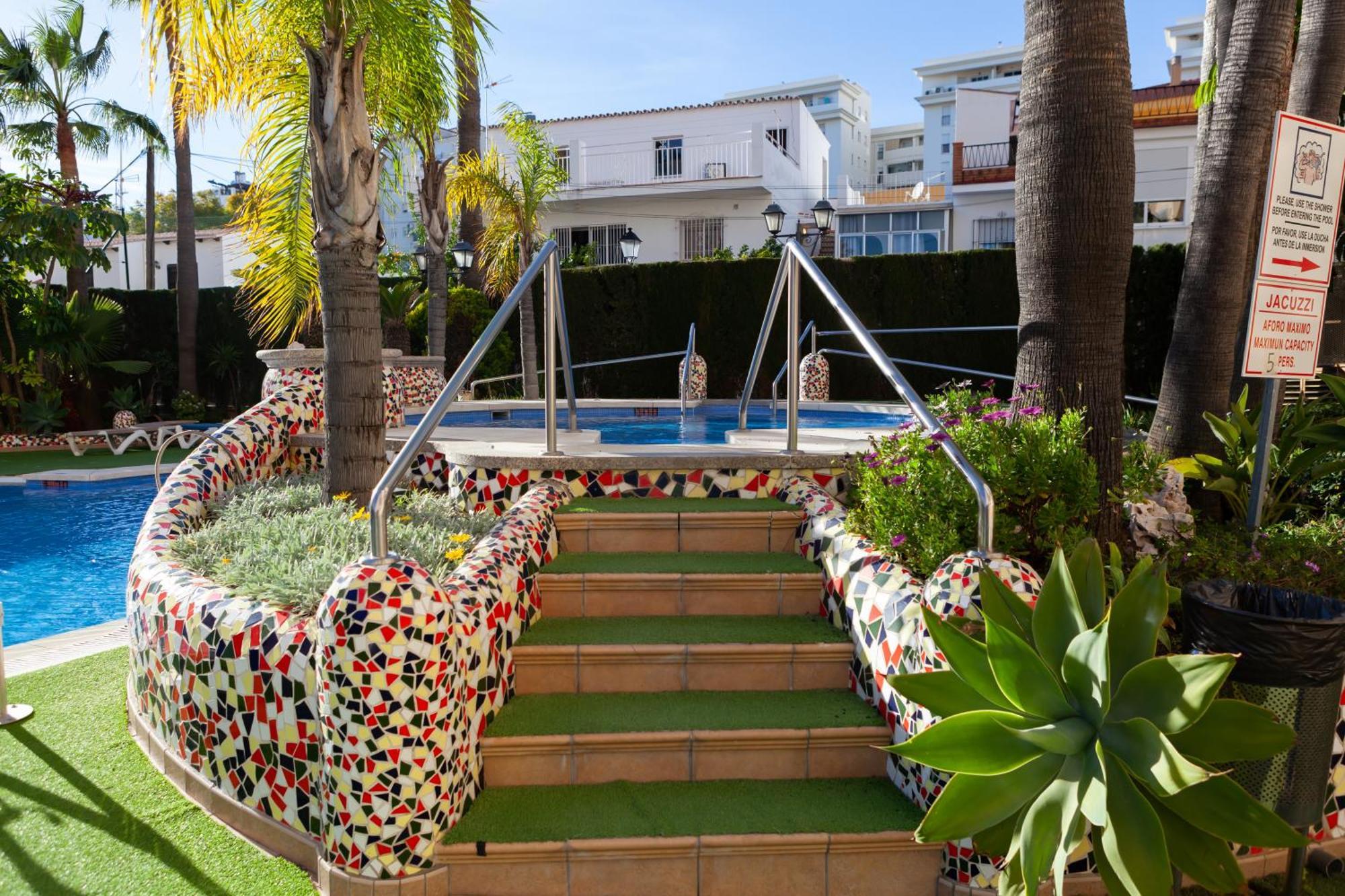 Apartamentos Mediterraneo Real Фуэнхирола Экстерьер фото