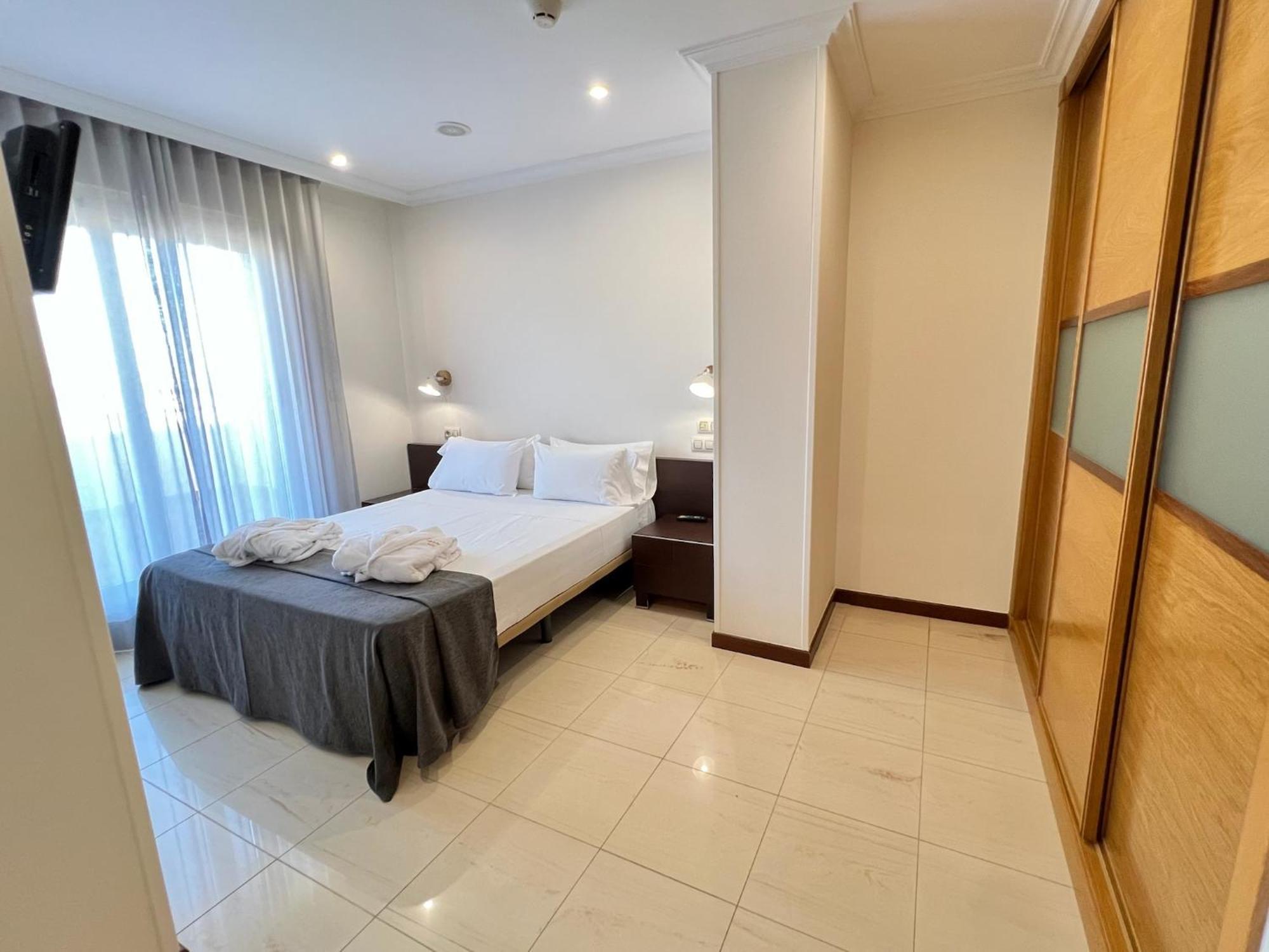 Apartamentos Mediterraneo Real Фуэнхирола Экстерьер фото